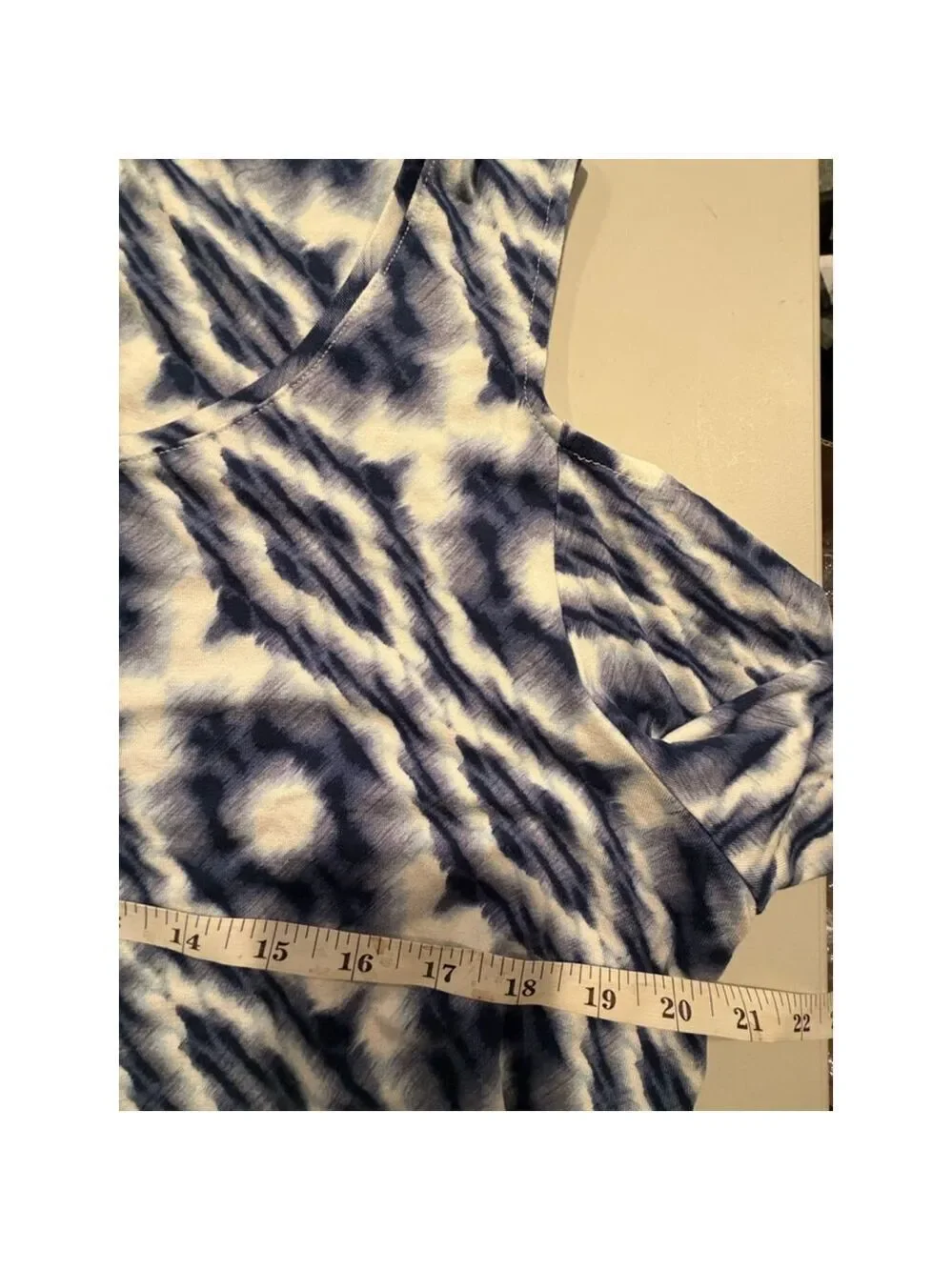 JM Collection Blue White Tie Dye Cold Shoulder Tee XL